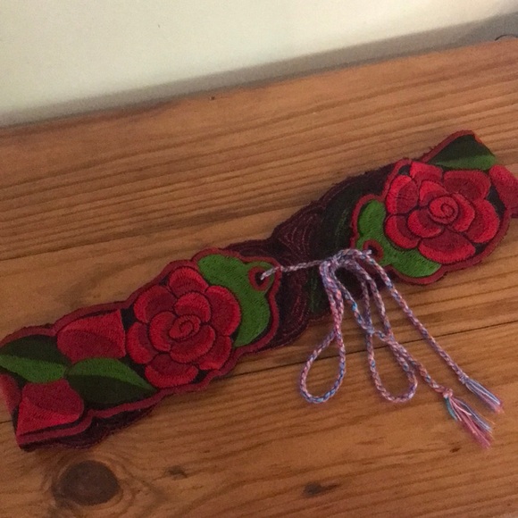 handmade Accessories - Traditional Mexican Belt Sach Colorful Floral Fiesta embroidered boho hippie